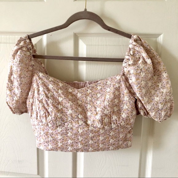 NWOT large embroidered floral crop top - Picture 1 of 6